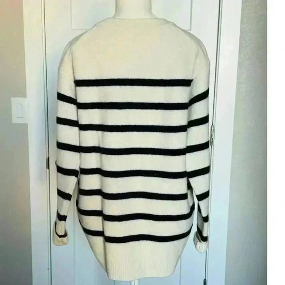 J. Crew Women's 100% Merino Wool Crewneck Sweater Super Soft Size L - Picture 6 of 9